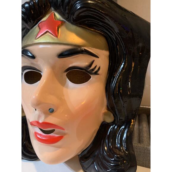 1976 DC Comics Wonder Woman Mask - Ben Cooper Vinatge - Picture 5 of 12